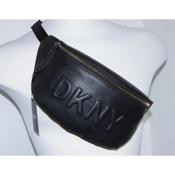 Priced reduced,....This weekend only......DKNY Tilly Belt Bag - Picture 2 of 14